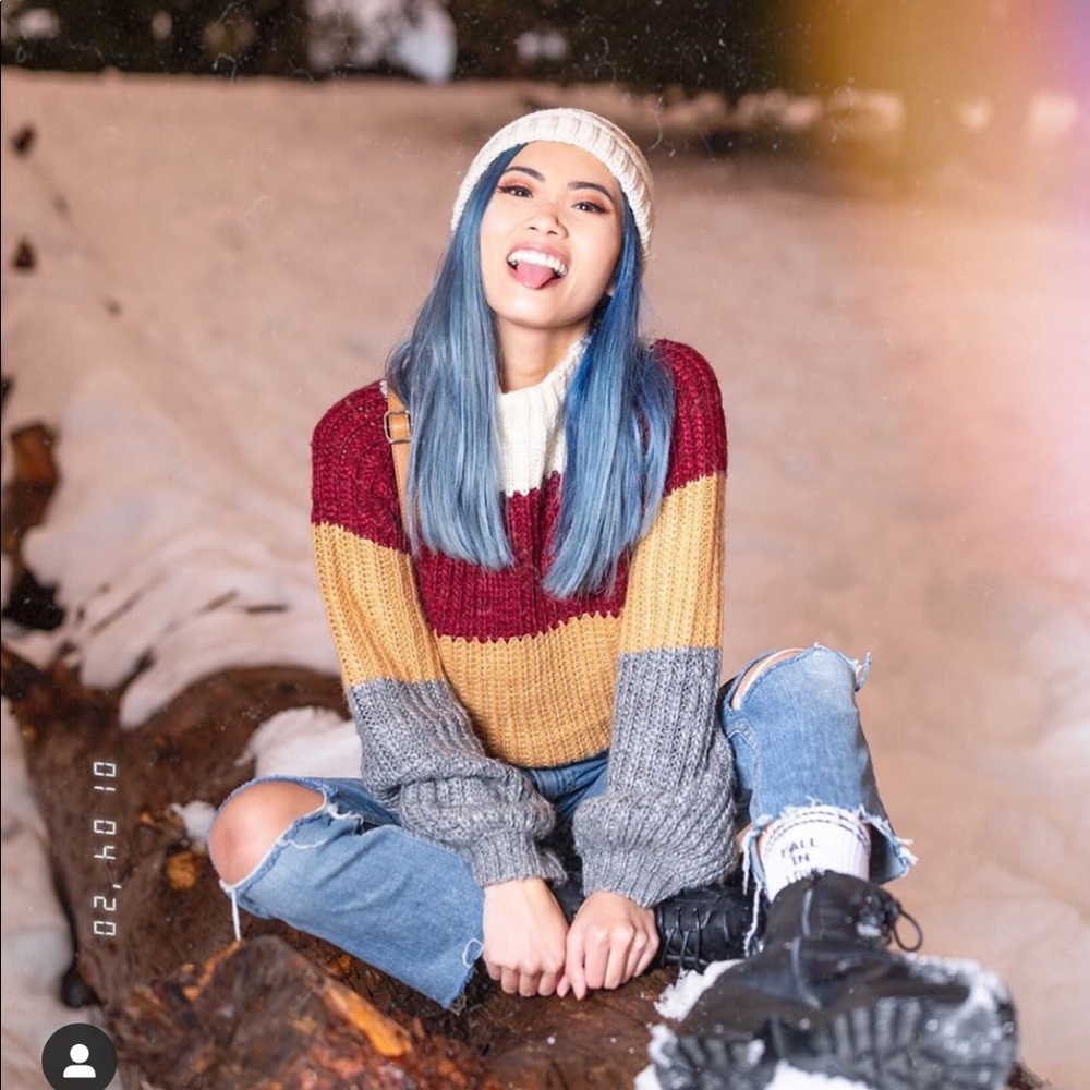 House of Harlow 1960 striped sweater. Worn once